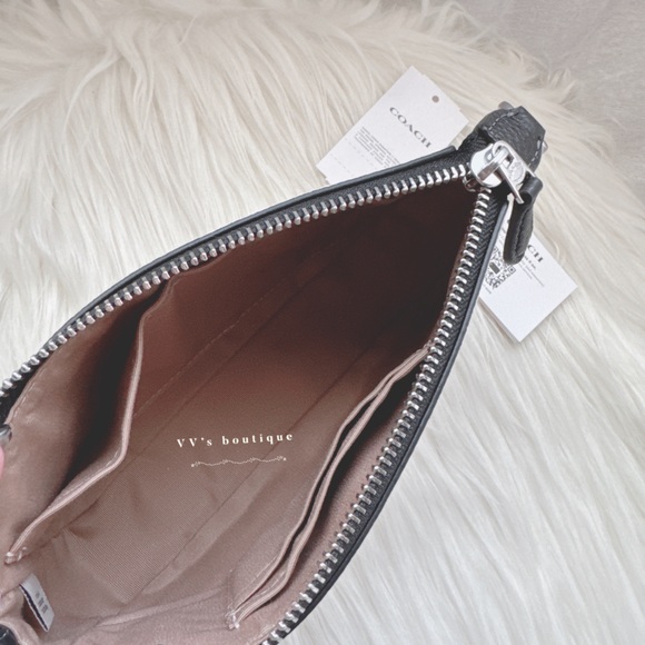 NWT Coach Nolita 19 Pebble Leather Large Wristlet Pochette Bag Chalk Black CP490 - Picture 7 of 9